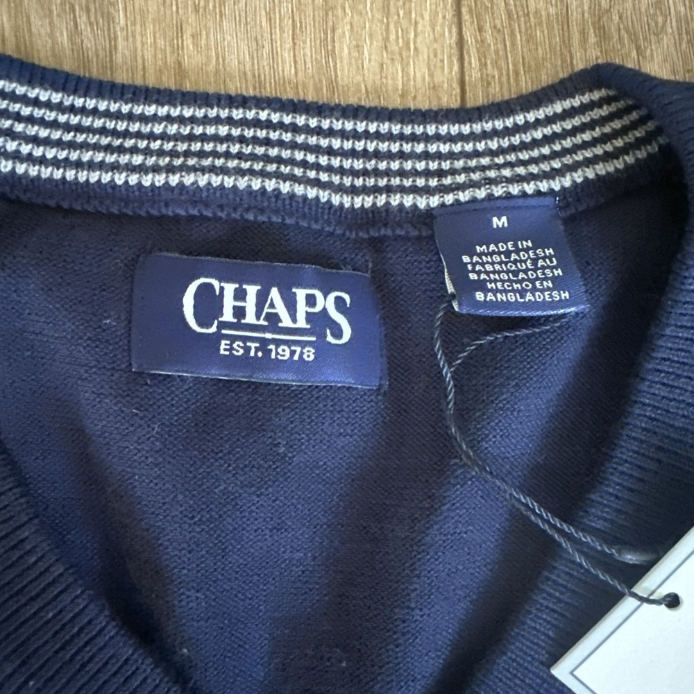 Chap's Men's Newport Navy Golf Sweater Vest Size Medium Preppy NEW - Picture 5 of 8